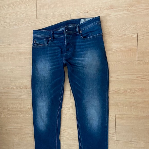 Diesel jeans - like new - Picture 3 of 3
